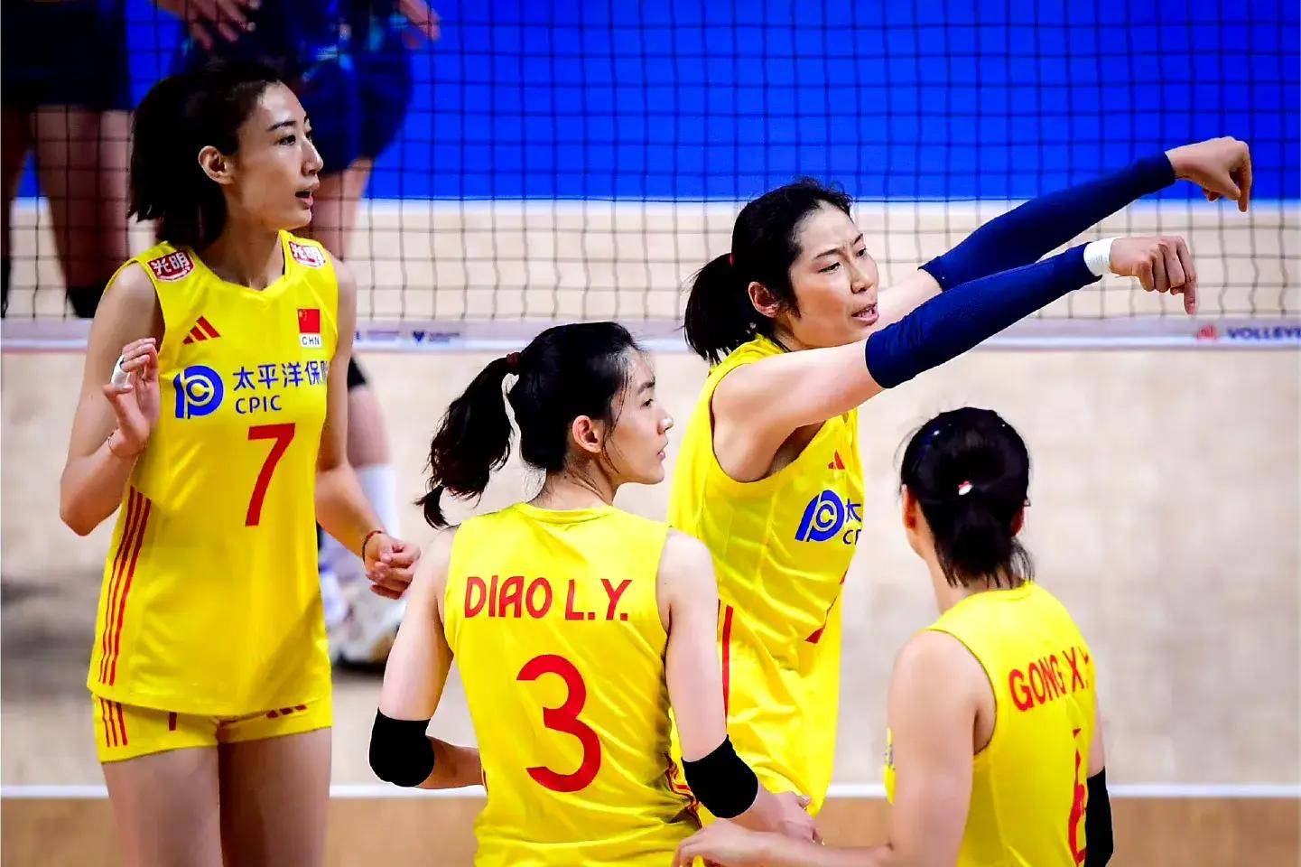 关于中国女排对阵凯尔特人激战胶着，最终险胜对手的信息