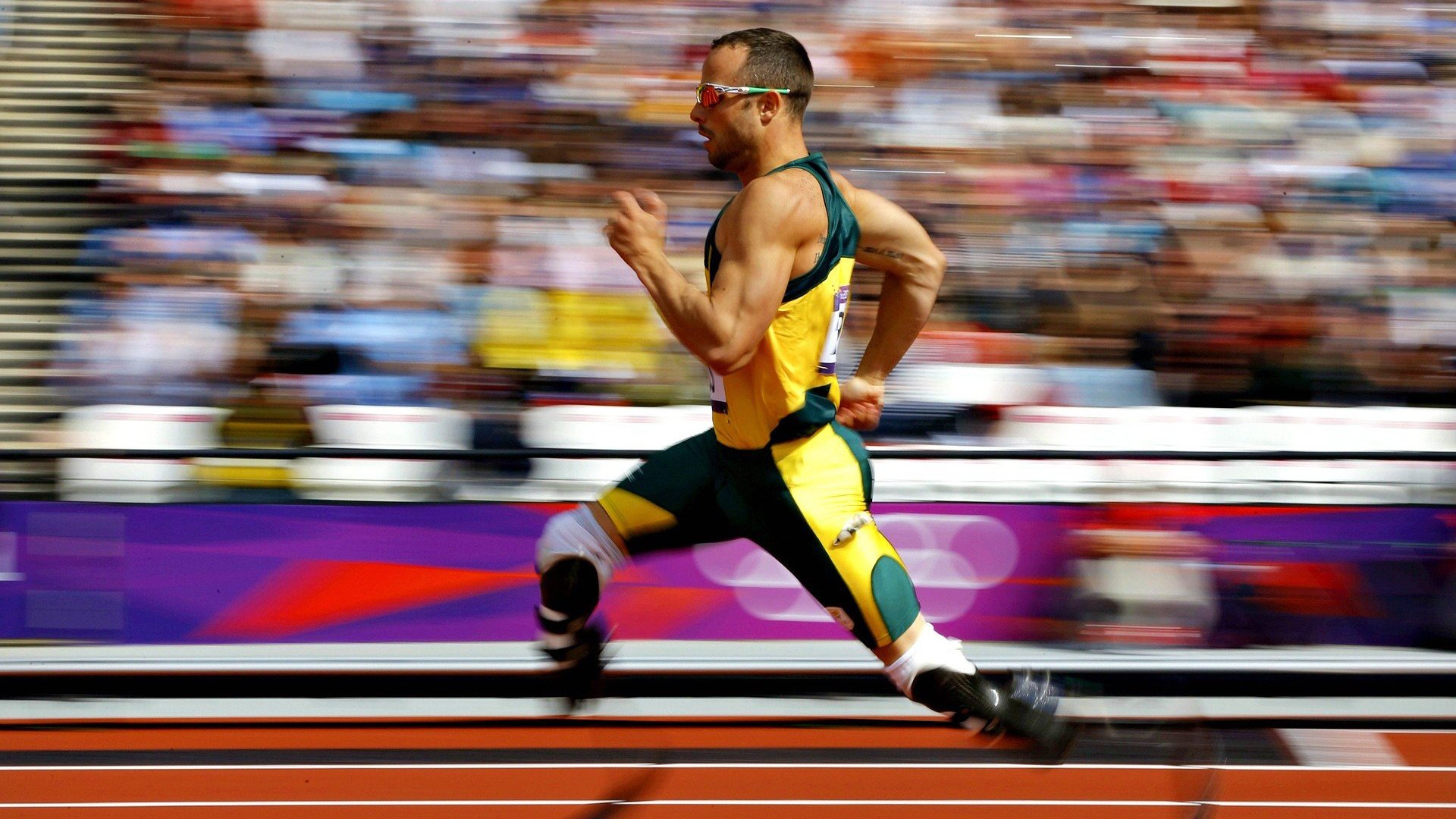 穆古鲁扎巅峰对决，费德勒与70激战快船分钟，精彩发挥胜负难料！