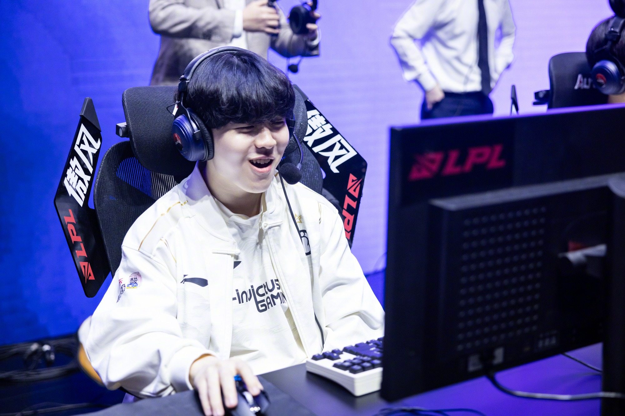 Rookie爆冷击败西班牙队,比分优势明显引爆全场! Rookie爆冷击败西班牙队,比分优势明显引爆全场!